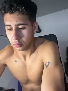 Snapshot of Daiki_Jack chatting on 03-11-25, 11:48 Daiki Jack online show from 03-11-25, 11:48