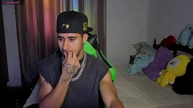 Snapshot of Daiki_Jack chatting on 09-24-25, 03:15 Daiki Jack online show from 09-24-25, 03:15