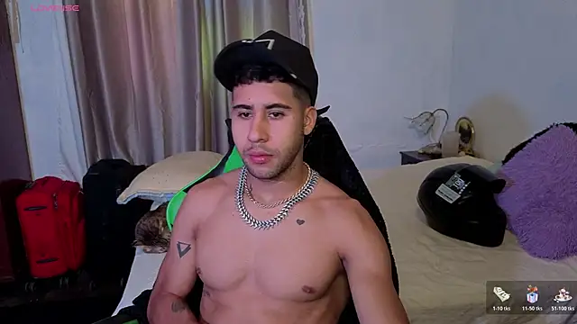 Snapshot of Daiki_Jack chatting on 10-22-25, 03:34 Daiki Jack online show from 10-22-25, 03:34