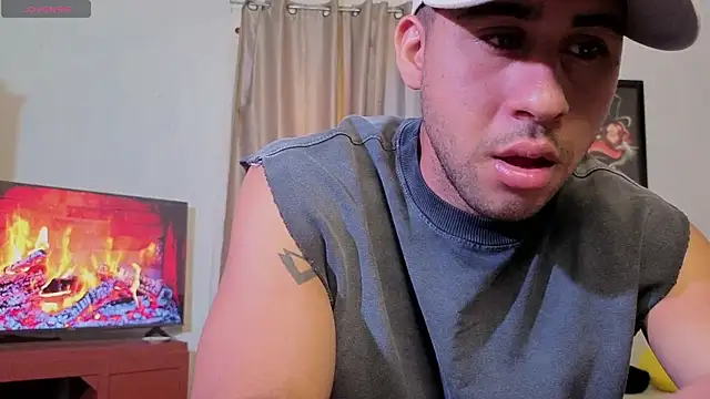 Snapshot of Daiki_Jack chatting on 11-15-25, 02:46 Daiki Jack online show from 11-15-25, 02:46