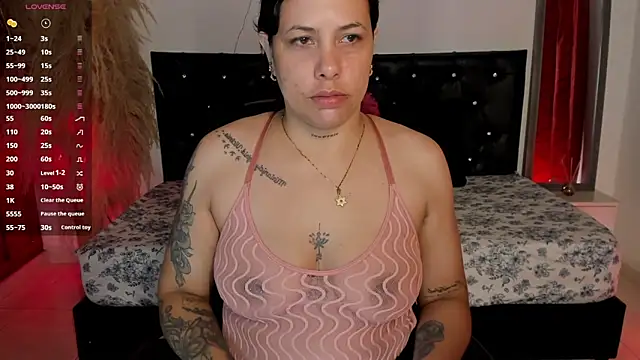 Snapshot of Bianka_olivetto021 chatting on 03-07-25, 12:37 Bianka olivetto021 online show from 03-07-25, 12:37