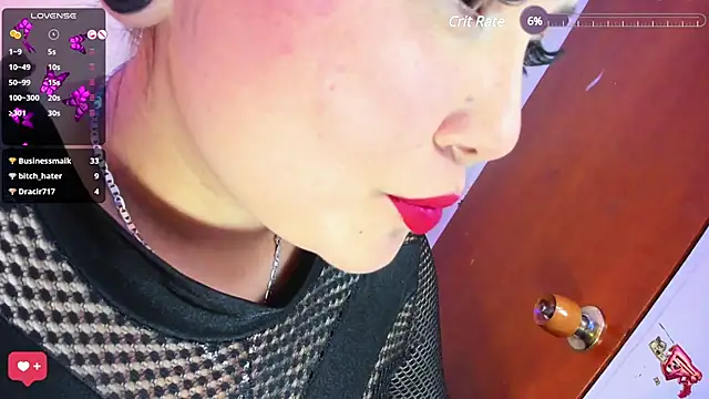 Snapshot of Penelope_Tits chatting on 01-25-25, 08:00 Penelope Tits online show from 01-25-25, 08:00