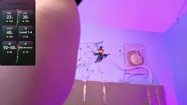 Snapshot of SALOME_F0X_ chatting on 11-01-25, 03:08 SALOME F0X online show from 11-01-25, 03:08