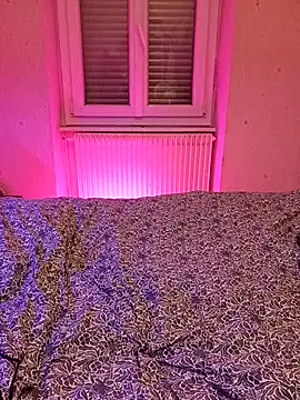 Snapshot of callmelouve chatting on 09-26-25, 12:14 callmelouve online show from 09-26-25, 12:14