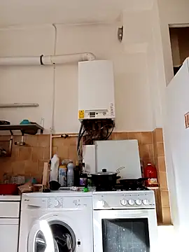 Snapshot of callmelouve chatting on 10-02-25, 12:12 callmelouve online show from 10-02-25, 12:12