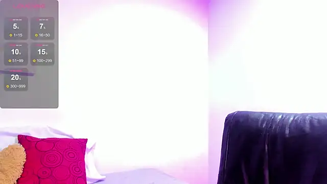 Snapshot of Bellagh1 chatting on 01-28-25, 05:35 Bellagh1 online show from 01-28-25, 05:35