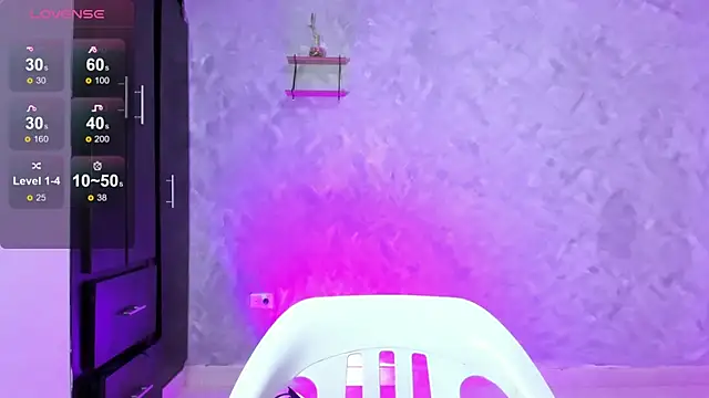 Snapshot of Bellagh1 chatting on 10-01-25, 09:21 Bellagh1 online show from 10-01-25, 09:21