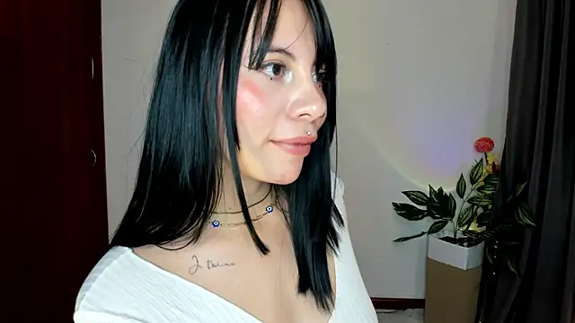 Silvanna-Moree online show from 05-31-26, 12:19