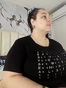 mollieblue69 online show from 11-04-25, 12:59