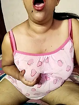 Snapshot of tharu_sweet chatting on 03-16-25, 02:33 tharu sweet online show from 03-16-25, 02:33