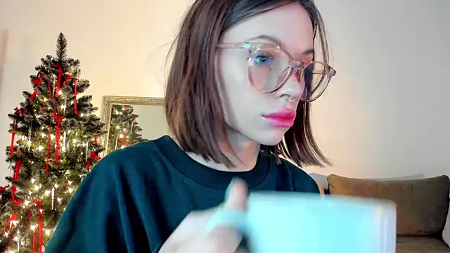 Kossie  online show from 12-22-24, 07:11