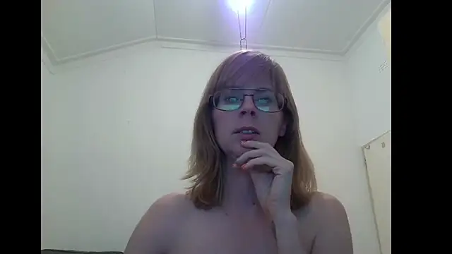 SavannaGirly online show from 10-14-25, 09:48