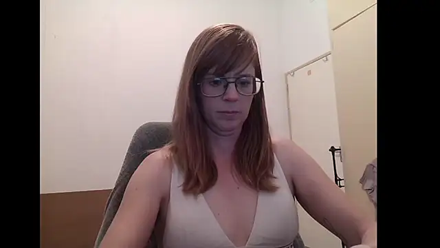 SavannaGirly online show from 06-01-26, 05:25