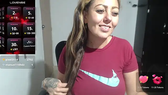 Snapshot of elizabeth_clint chatting on 03-14-25, 01:48 elizabeth clint online show from 03-14-25, 01:48