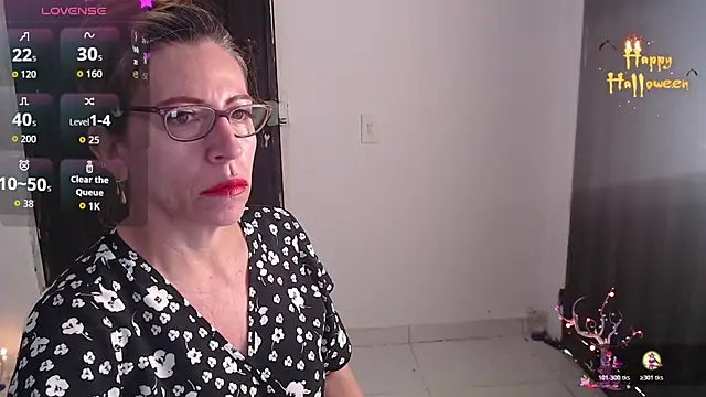 Chayla Ruiz online show from 11-06-25, 11:33