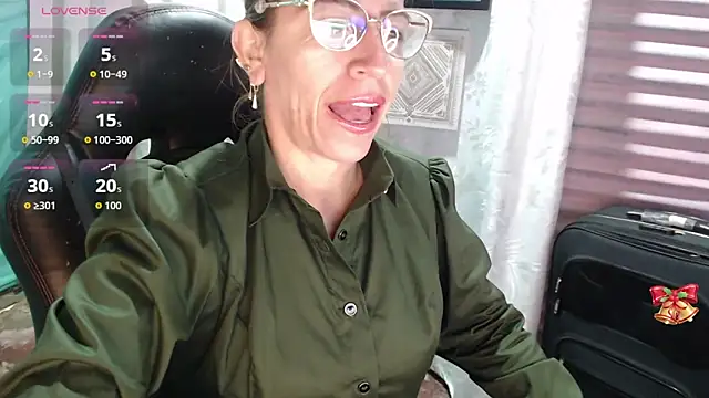 Chayla Ruiz online show from 02-16-26, 12:56