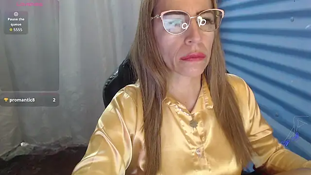 Snapshot of Chayla_Ruiz chatting on 06-13-26, 12:36 Chayla Ruiz online show from 06-13-26, 12:36