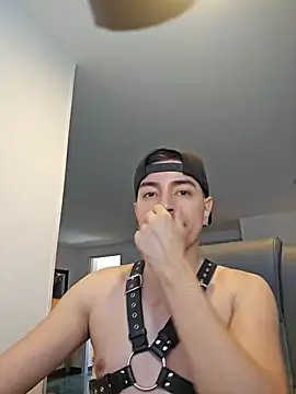 Jhoan saenz online show from 09-23-25, 04:21