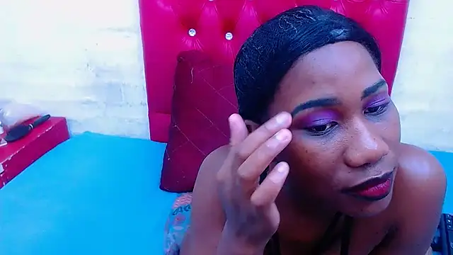 XSCARLETQUEENXX online show from 12-05-25, 12:14