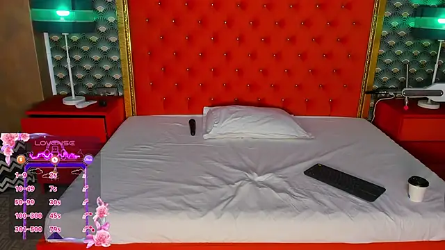 VallerieJones online show from 02-26-25, 10:26