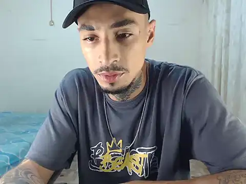 emiliano hottt online show from 12-15-25, 10:25