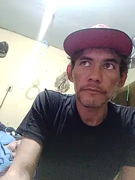 Snapshot of MarsWood chatting on 09-17-25, 02:24 MarsWood online show from 09-17-25, 02:24