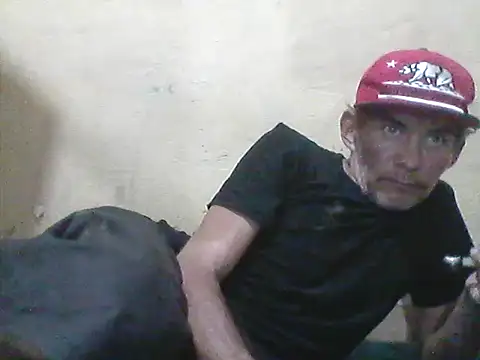 Snapshot of MarsWood chatting on 09-17-25, 02:41 MarsWood online show from 09-17-25, 02:41