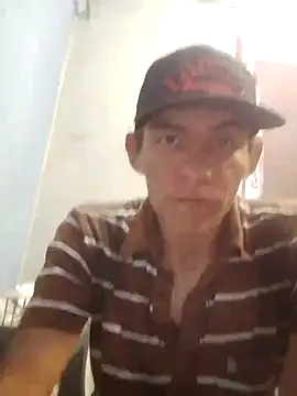 Snapshot of MarsWood chatting on 11-14-25, 05:44 MarsWood online show from 11-14-25, 05:44