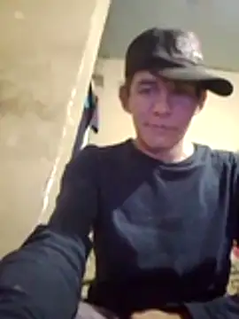 Snapshot of MarsWood chatting on 11-26-25, 05:41 MarsWood online show from 11-26-25, 05:41