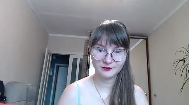 KiraGoldens online show from 03-19-25, 04:36