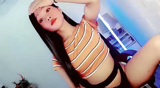 amomentoflust69 online show from 01-31-25, 04:14