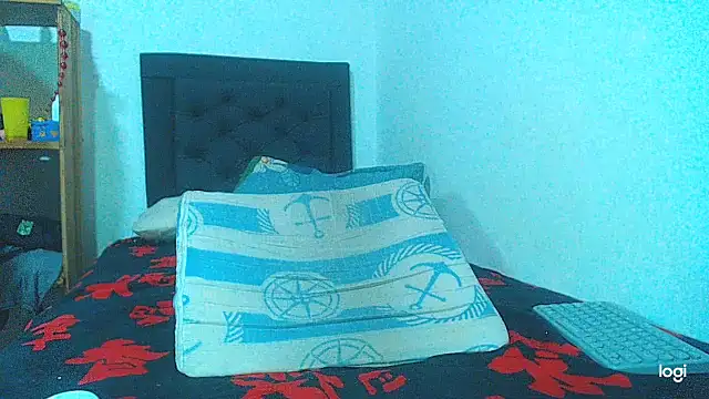 Snapshot of maihton_xx chatting on 03-22-25, 11:42 maihton xx online show from 03-22-25, 11:42