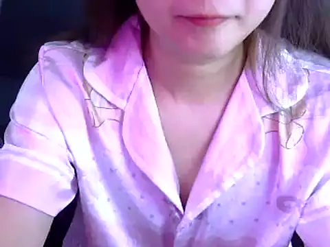 Bee 2k online show from 04-14-26, 04:18