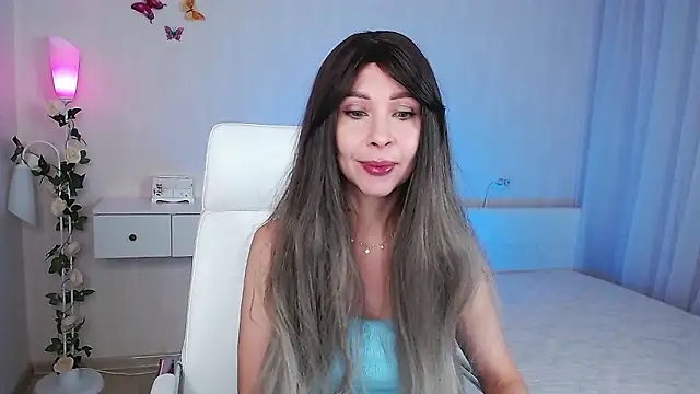 Snapshot of wendifoste chatting on 12-02-24, 06:54 wendifoste online show from 12-02-24, 06:54