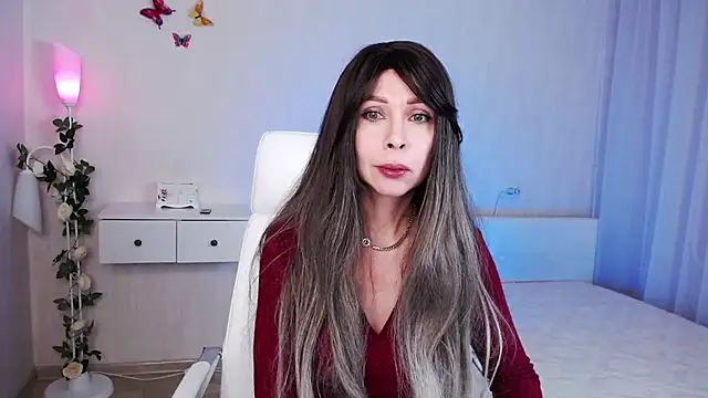 Snapshot of wendifoste chatting on 12-18-24, 07:19 wendifoste online show from 12-18-24, 07:19