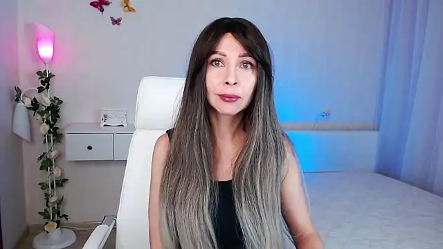 Snapshot of wendifoste chatting on 12-24-24, 06:17 wendifoste online show from 12-24-24, 06:17