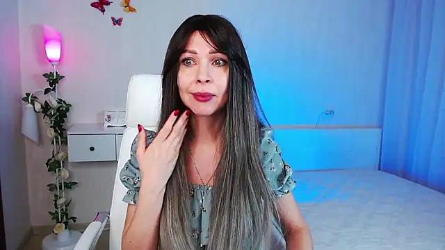 Snapshot of wendifoste chatting on 01-17-25, 09:28 wendifoste online show from 01-17-25, 09:28