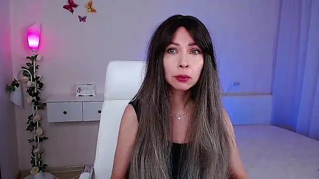 Snapshot of wendifoste chatting on 03-11-25, 06:08 wendifoste online show from 03-11-25, 06:08