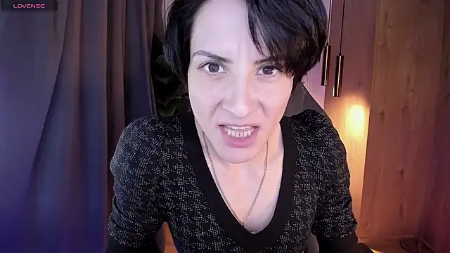 LorenDaze online show from 03-04-25, 05:24