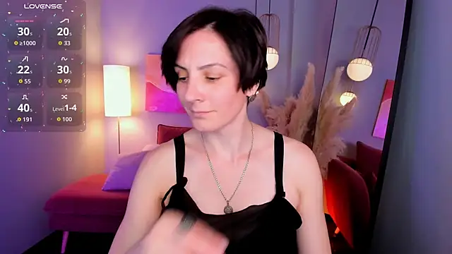 LorenDaze online show from 07-10-26, 01:58