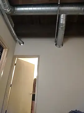 eatmeplease44 online show from 03-01-25, 09:04