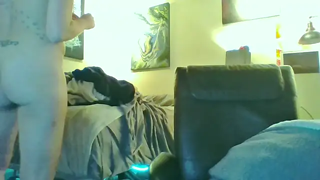 eatmeplease44 online show from 11-12-25, 12:27