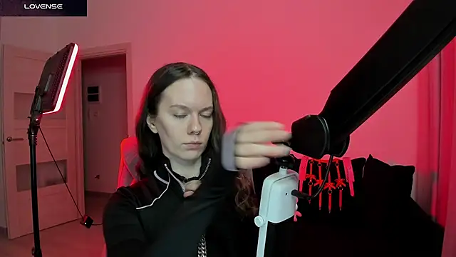 DivineBite online show from 03-05-26, 05:31