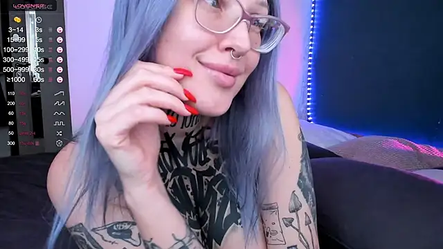 Snapshot of Eurusholmess chatting on 01-25-25, 09:57 Eurusholmess online show from 01-25-25, 09:57