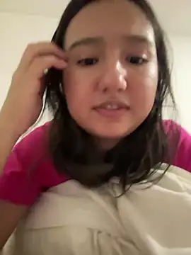 Pinkie Princes online show from 12-24-24, 06:50