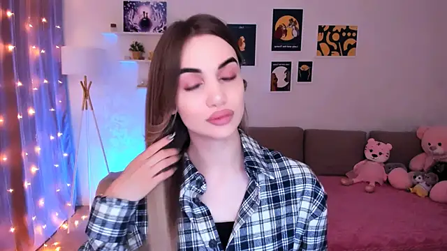 aPieceOfJoy online show from 03-18-25, 08:59