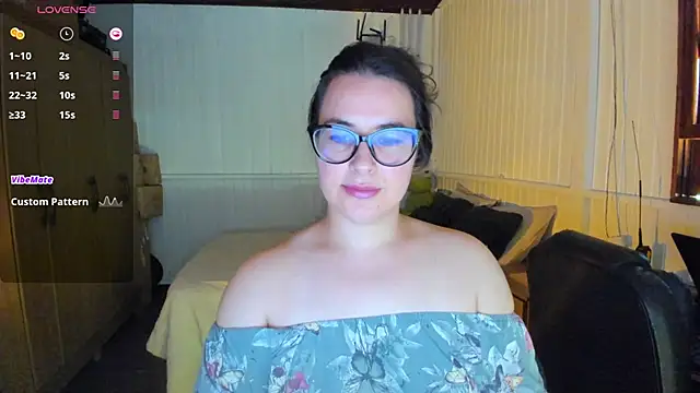 Snapshot of anna_love_hot chatting on 02-10-25, 04:58 anna love hot online show from 02-10-25, 04:58