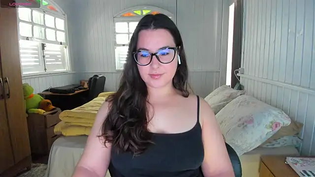 Snapshot of anna_love_hot chatting on 09-16-25, 05:14 anna love hot online show from 09-16-25, 05:14