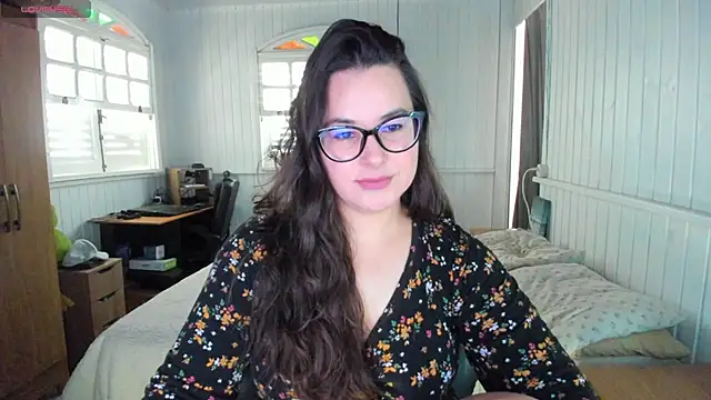 Snapshot of anna_love_hot chatting on 10-21-25, 05:24 anna love hot online show from 10-21-25, 05:24