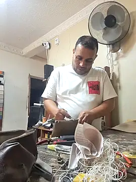 Snapshot of Ben_joseph1976 chatting on 02-17-25, 08:15 Ben joseph1976 online show from 02-17-25, 08:15